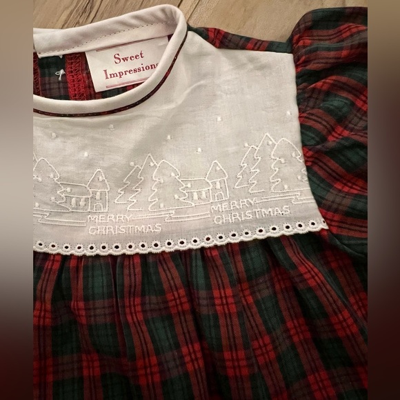 🎄Vintage Embroidered “Merry Christmas” Bubble - Picture 2 of 5